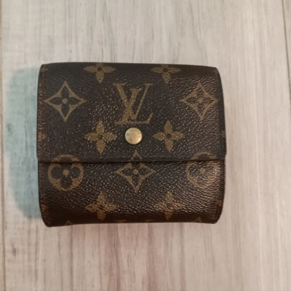Louis Vuitton Monogram Portefeiulle Elise Trifold Wallet